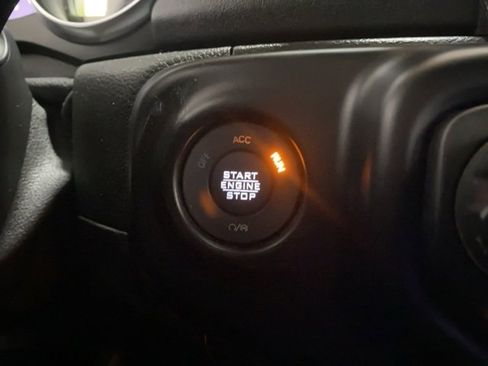 Used 2021 Jeep Wrangler Unlimited Sahara w/ Cold Weather Group image 38