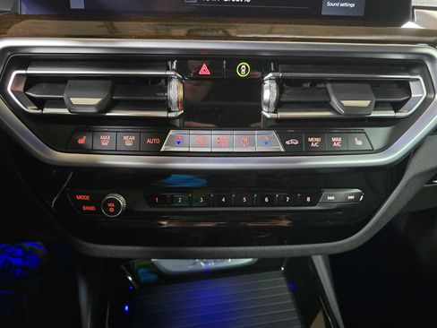 Used 2024 BMW X3 xDrive30i w/ Convenience Package image 29