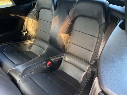 Used 2018 Ford Mustang Premium w/ Equipment Group 201A image 9