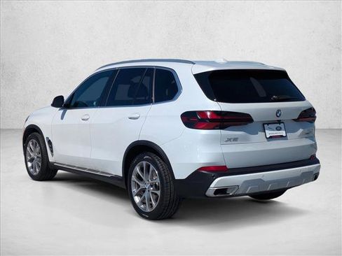 Used 2025 BMW X5 xDrive40i image 8