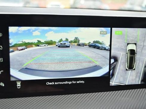 New 2025 Nissan Kicks SR image 15