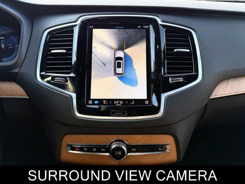 Used 2024 Volvo XC90 T8 Plus w/ Protection Package Premier image 8
