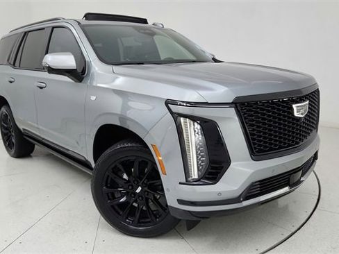 Used 2026 Cadillac Escalade Sport w/ LPO, ONYX Package image 98