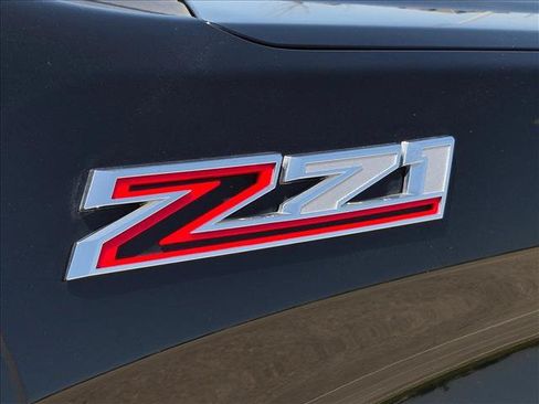 Used 2022 Chevrolet Silverado 1500 RST w/ Safety Package AWD/4WD image 23
