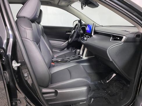 Certified 2023 Toyota Corolla Cross XLE w/ Convenience Package AWD/4WD image 8