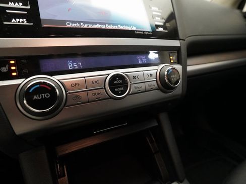 Used 2016 Subaru Outback 2.5i Limited image 21