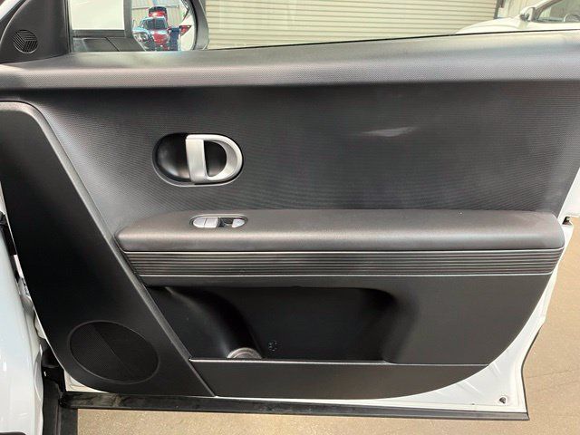 Used 2024 Hyundai Ioniq 5 SEL RWD image 11