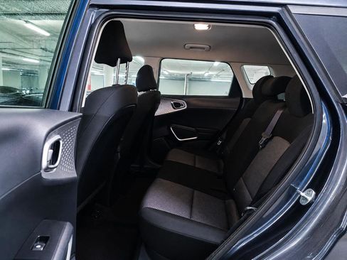 Used 2022 Kia Soul LX w/ Technology Package FWD image 21