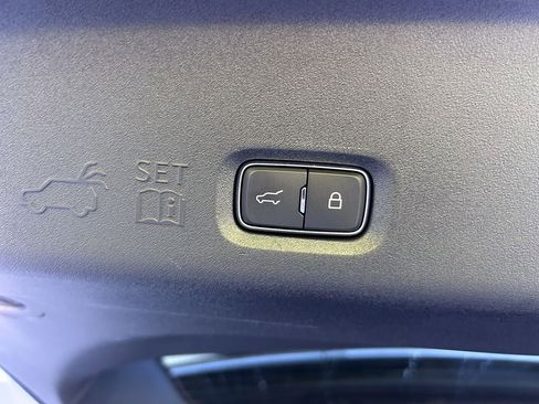 Used 2025 Lincoln Navigator Reserve w/ Jet Appearance Package AWD/4WD image 25