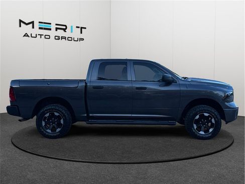 Used 2019 RAM 1500 4x4 Crew Cab Tradesman image 10