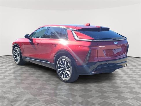 Certified 2024 Cadillac Lyriq Sport image 4