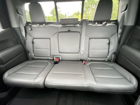 Used 2020 GMC Sierra 1500 SLT w/ SLT Premium Plus Package AWD/4WD image 16
