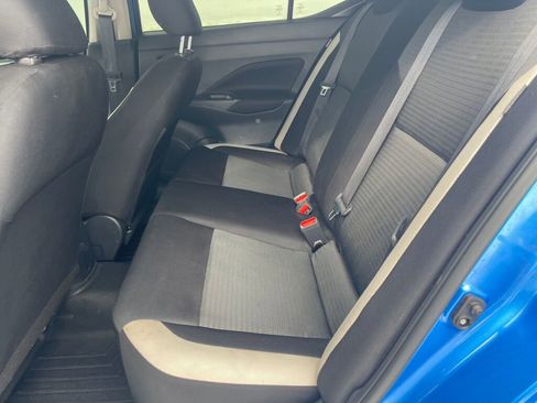 Used 2021 Nissan Versa SV image 12