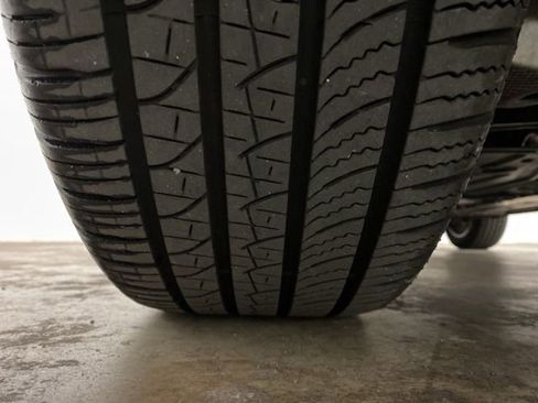 Used 2025 Volvo XC60 B5 Core image 96