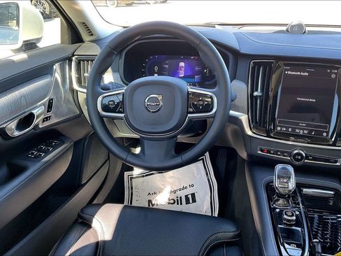 Certified 2023 Volvo S90 T8 Ultimate image 7