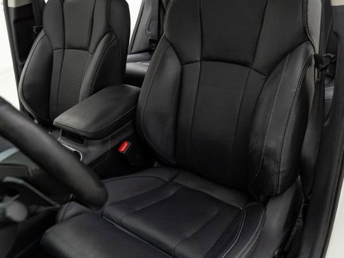 Used 2022 Subaru Outback Limited XT image 31