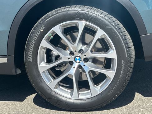 Used 2026 BMW X5 xDrive40i AWD/4WD image 37