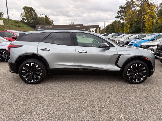 Used 2025 Chevrolet Blazer EV RS AWD/4WD image 6