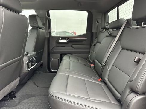 New 2026 GMC Sierra 1500 Denali AWD/4WD image 9