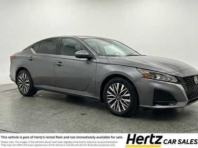 Used 2025 Nissan Altima 2.5 SV