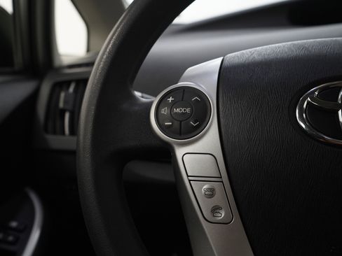 Used 2013 Toyota Prius Two image 23