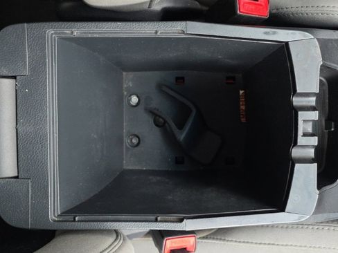 Used 2017 Hyundai Santa Fe Sport image 28