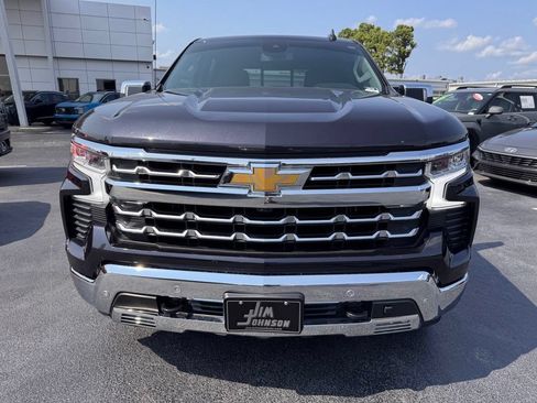 Used 2023 Chevrolet Silverado 1500 LTZ AWD/4WD image 8
