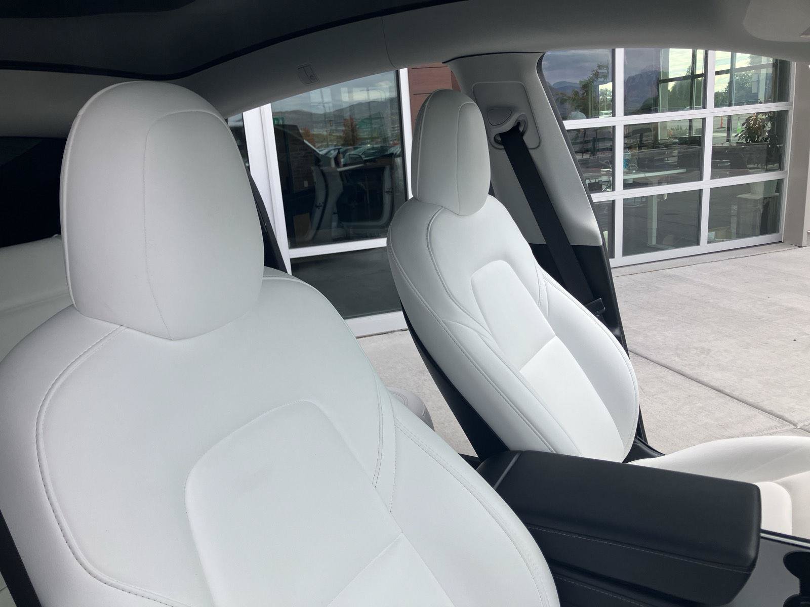 Used 2023 Tesla Model Y Performance AWD/4WD image 23
