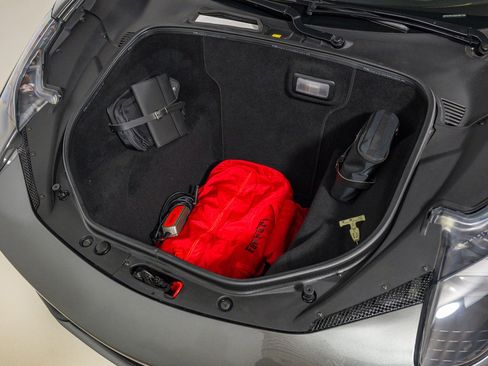 Used 2013 Ferrari 458 Italia Coupe image 46