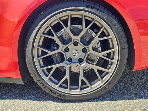 Certified 2022 Porsche 911 Carrera RWD image 8