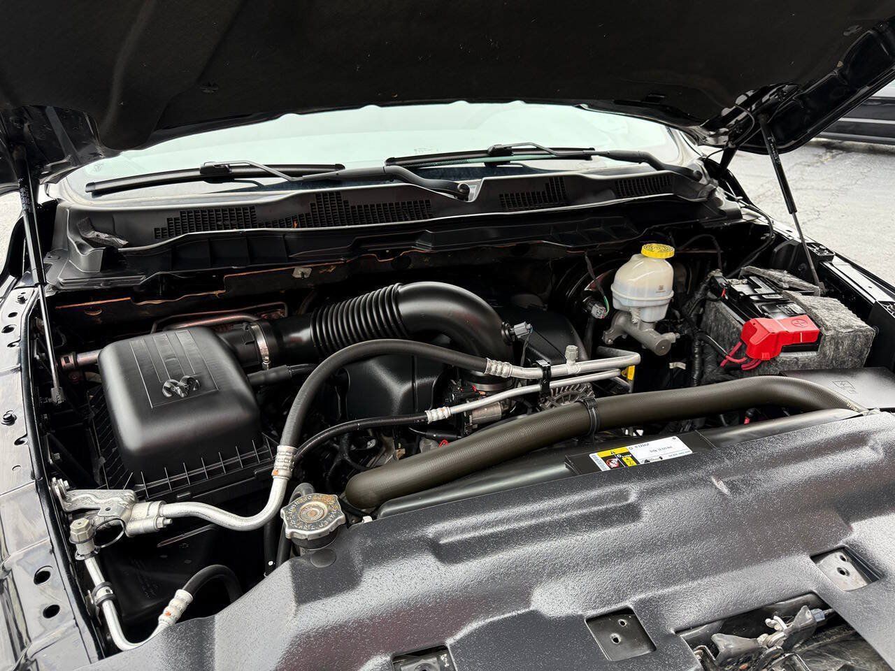 Used 2019 RAM 1500 Tradesman w/ Chrome Plus Package RWD image 10