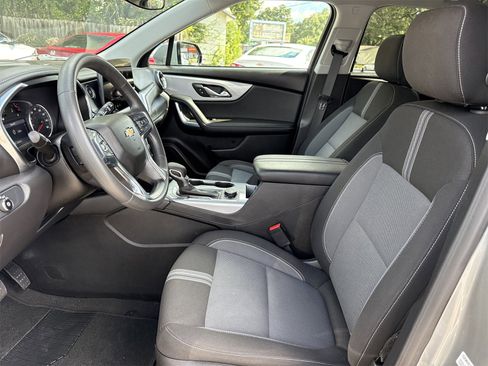 Used 2023 Chevrolet Blazer LT w/ Driver Confidence Package image 9