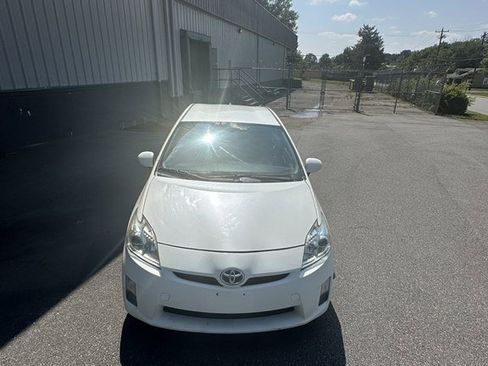 Used 2011 Toyota Prius Five image 9