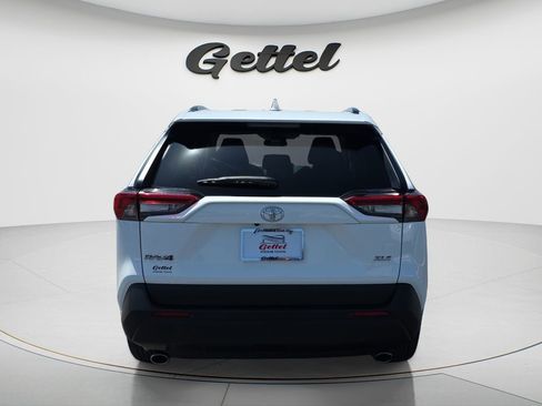 Used 2024 Toyota RAV4 XLE image 5
