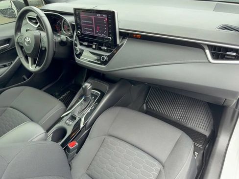 Used 2022 Toyota Corolla SE FWD image 33