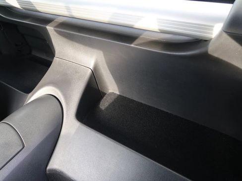 Used 2019 Nissan 370Z NISMO image 37