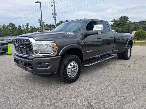 Used 2024 RAM 3500 Limited AWD/4WD image 8
