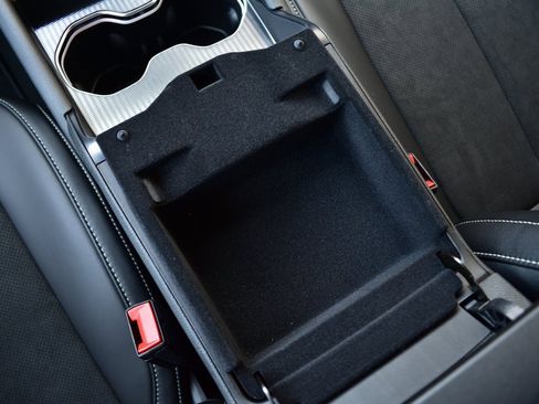 New 2025 Jeep Grand Cherokee L Altitude image 41