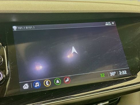 Used 2023 Buick Envision Essence w/ Technology Package I image 14