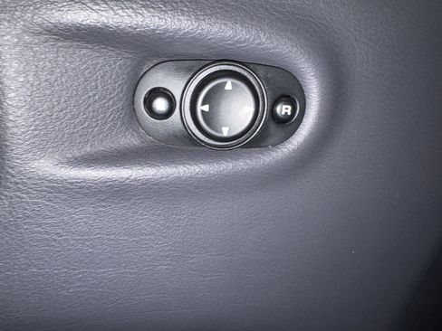 Used 1999 Plymouth Prowler image 21