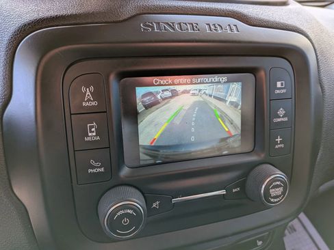 Used 2016 Jeep Renegade Latitude AWD/4WD image 54
