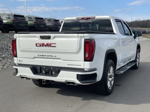 Used 2022 GMC Sierra 1500 Denali image 3