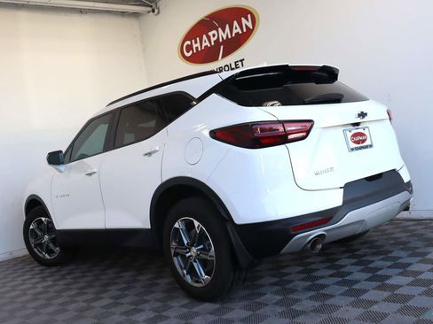 Used 2023 Chevrolet Blazer LT FWD image 4