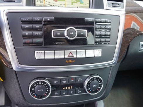 Used 2014 Mercedes-Benz ML 350 4MATIC image 16