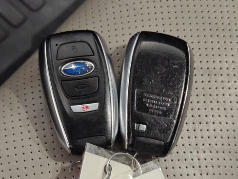 Used 2021 Subaru Forester Limited w/ Popular Package #3 image 17