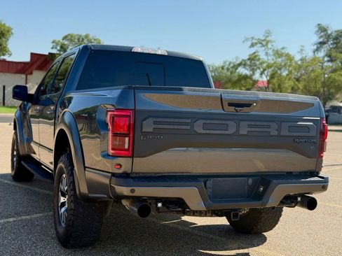Used 2019 Ford F150 Raptor w/ Equipment Group 802A Luxury image 7