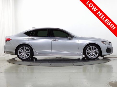 Used 2022 Acura TLX w/ Technology Package image 12