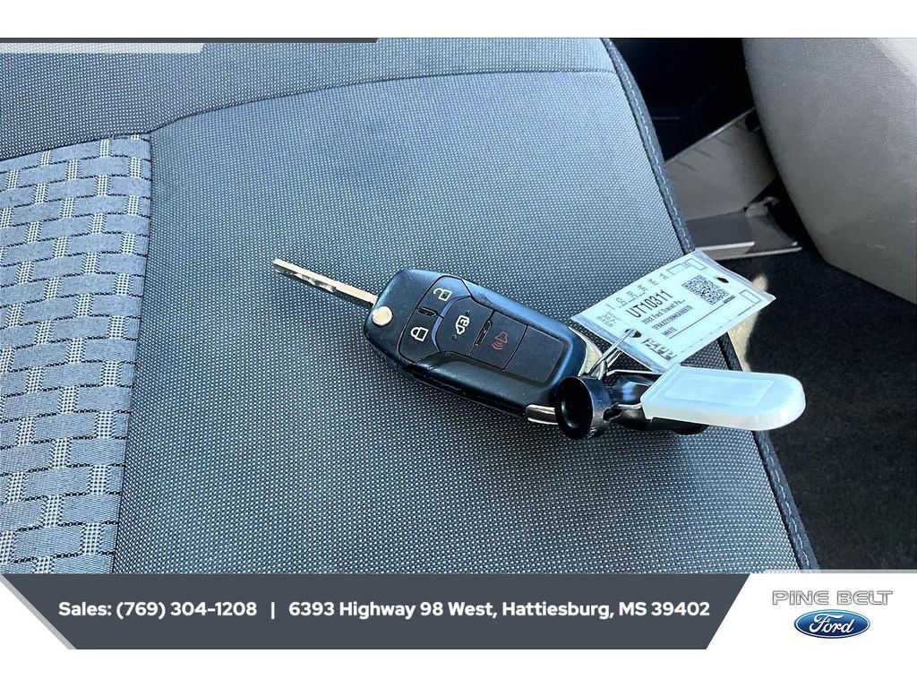 Used 2022 Ford Transit 350 XLT RWD image 9