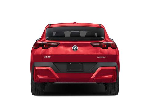 Used 2026 BMW X2 xDrive28i AWD/4WD image 5