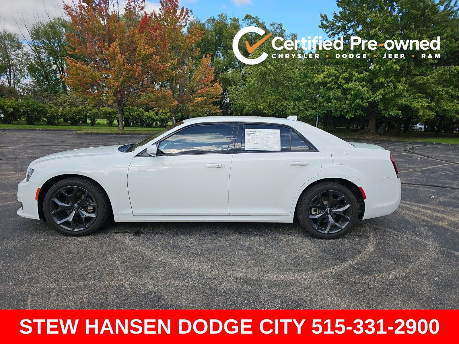 Used 2023 Chrysler 300 Touring L w/ Safetytec Plus Group RWD image 1